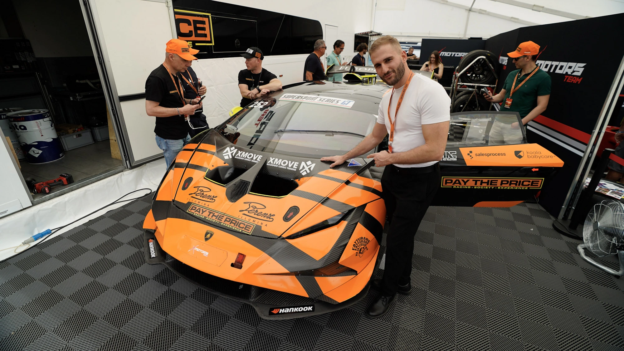 Lamborghini GT3 XMOVE in pista